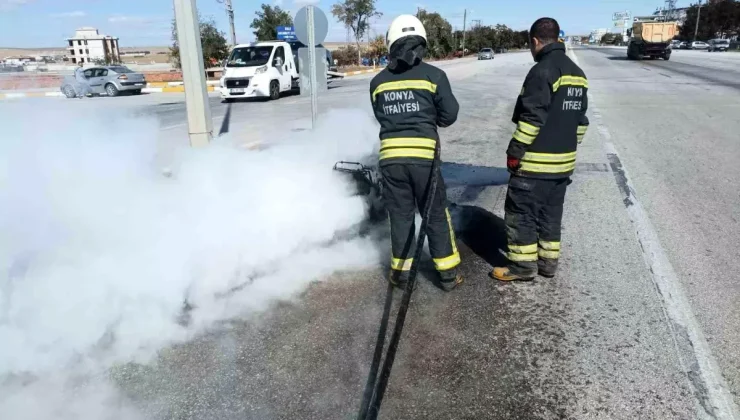 Kulu’da Seyir Halindeki Motosiklet Yanarak Kullanılamaz Hale Geldi